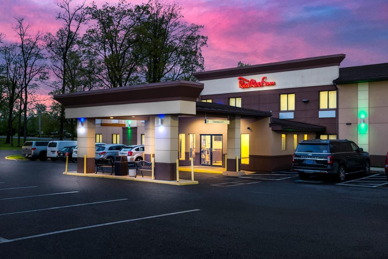 Red Roof Motel 2*